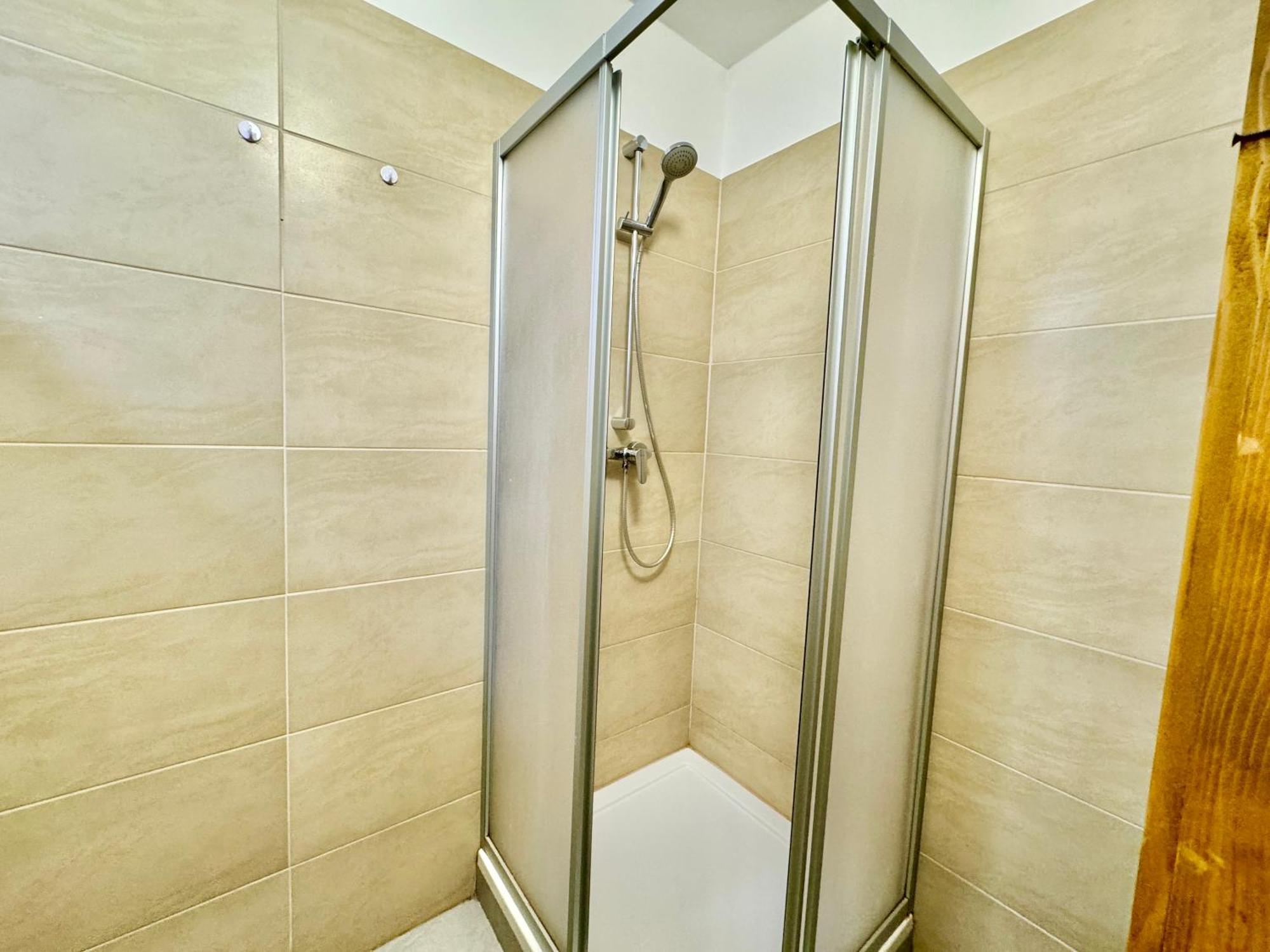 Prime Suites Near Schoenbrunn Castle Vienna Exterior photo